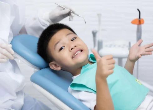 รักษาโรคเหงือกและปริทันต์ (Periodontics)